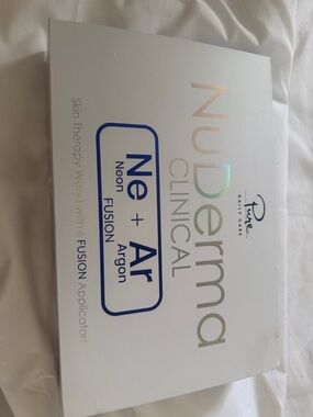 NuDerma Clinical Ne + Ar Skin Therapy Kit - White